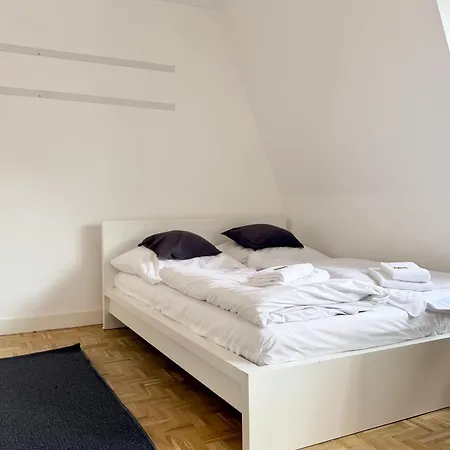 Apartmán Geraeumiges Wohnen Fuer 8 Personen- Parkplatz- Waschmaschine- 3 Schlafzimmer Wolfsburg