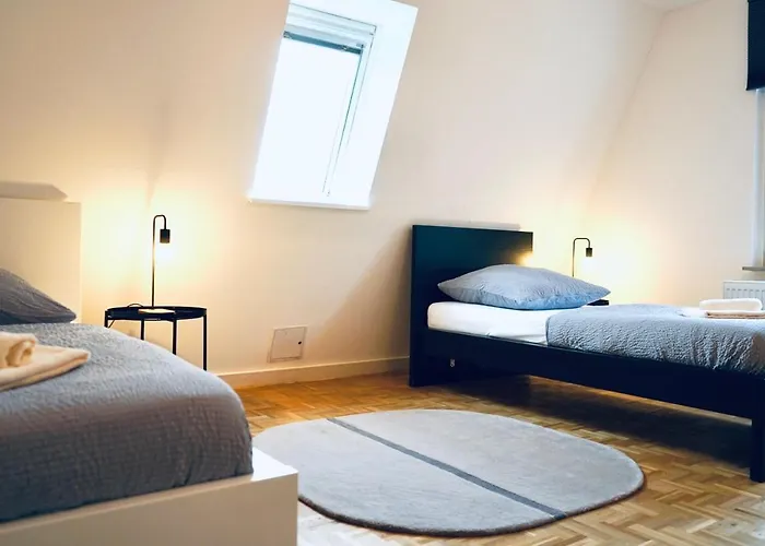 Apartman Geraeumiges Wohnen Fuer 7 Personen- Parkplatz- Waschmaschine- 3 Schlafzimmer Wolfsburg